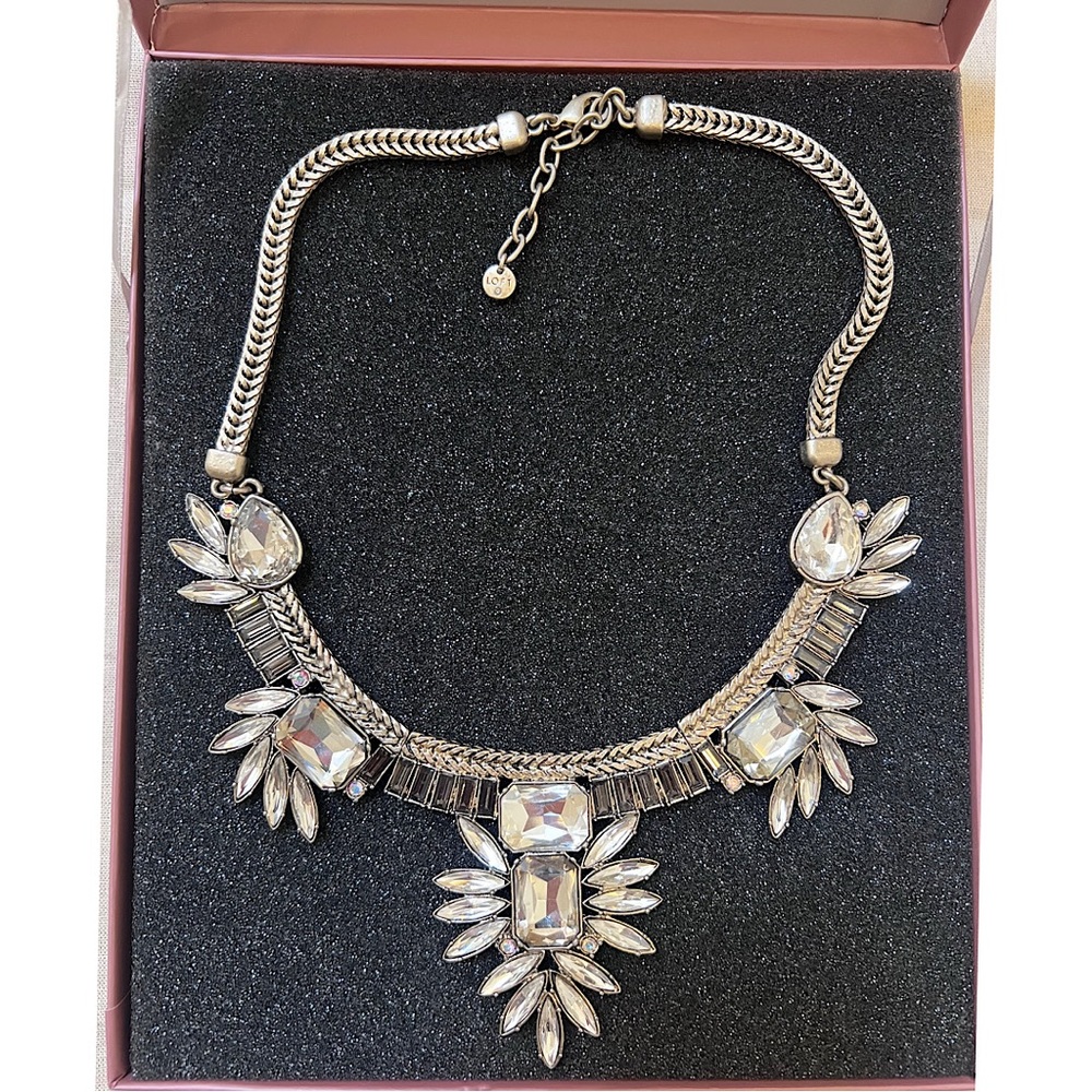 Elegant Silver Statement Necklace